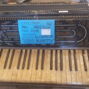 Accordéon « Louis Burette » (9880)