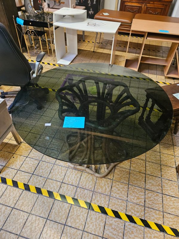 TABLE Ø130CM (3982)