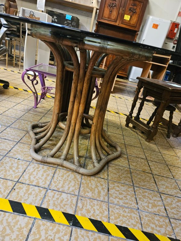 TABLE Ø130CM (3982) – Image 2