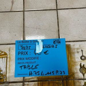 TABLE (7875)