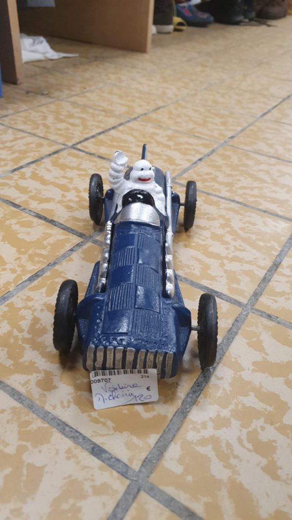 voiture Michelin (9707)