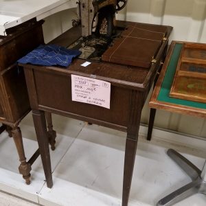 MACHINE A COUDRE (9968)