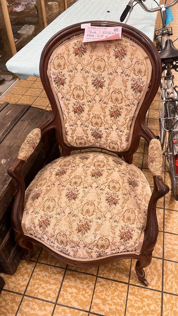FAUTEUIL (7414)