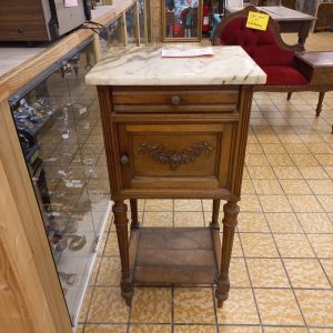 Table de nuit (10495)