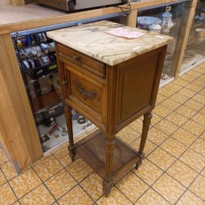 Table de nuit (10495)