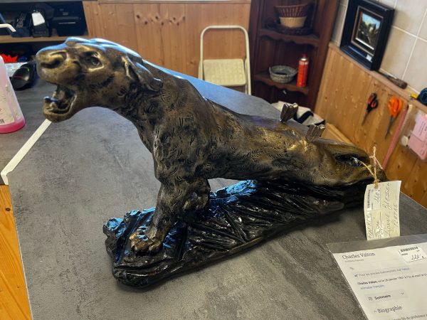 STATUE LIONNE BLESSEE (3862)