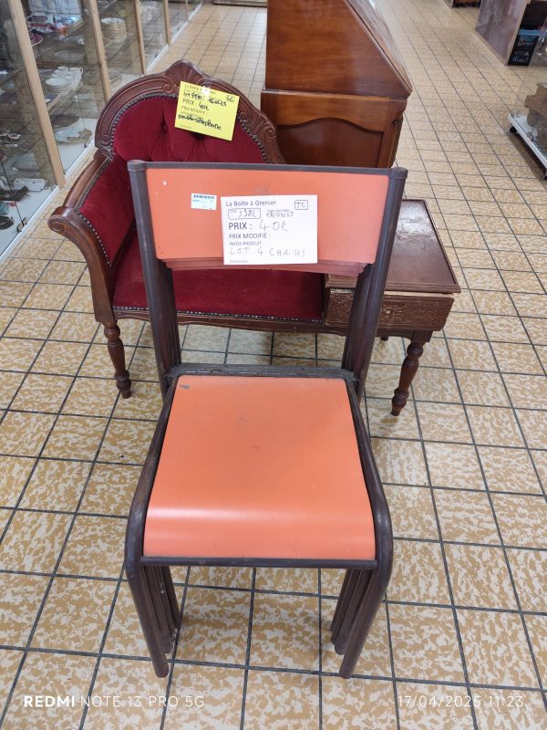 LOT 4 CHAISES (3982)