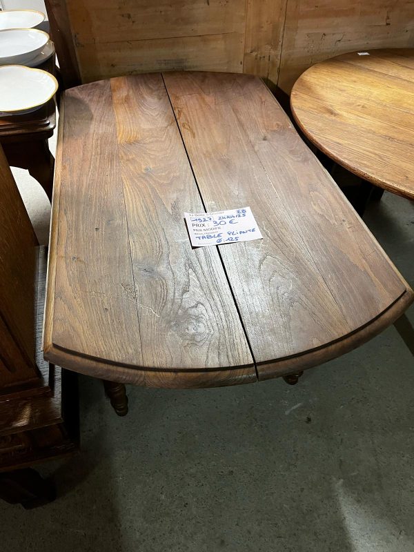 TABLE (S1927)