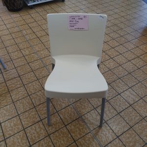 Chaise (3982)