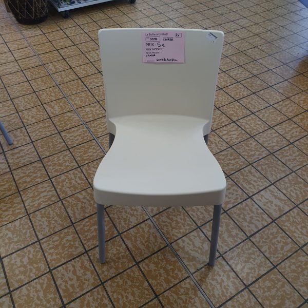 Chaise (3982)