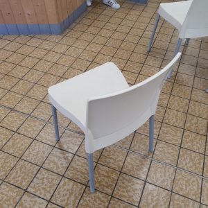 Chaise (3982)