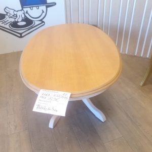 TABLE EN BOIS (2069)