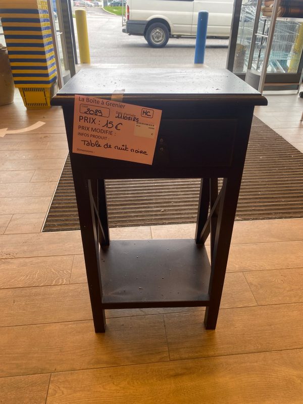 Table de nuit noire (2089)