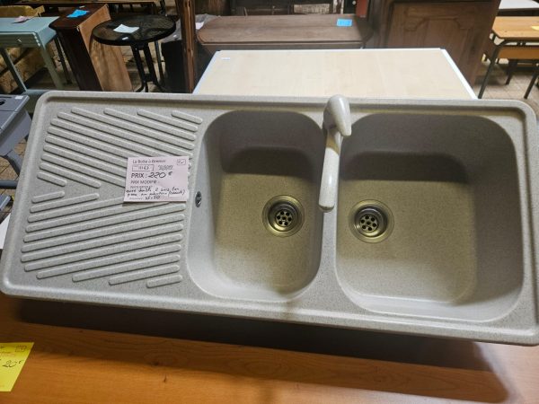 Evier 150x50 en Céramate 2 bacs ton pierre avec robinetterie (11145)