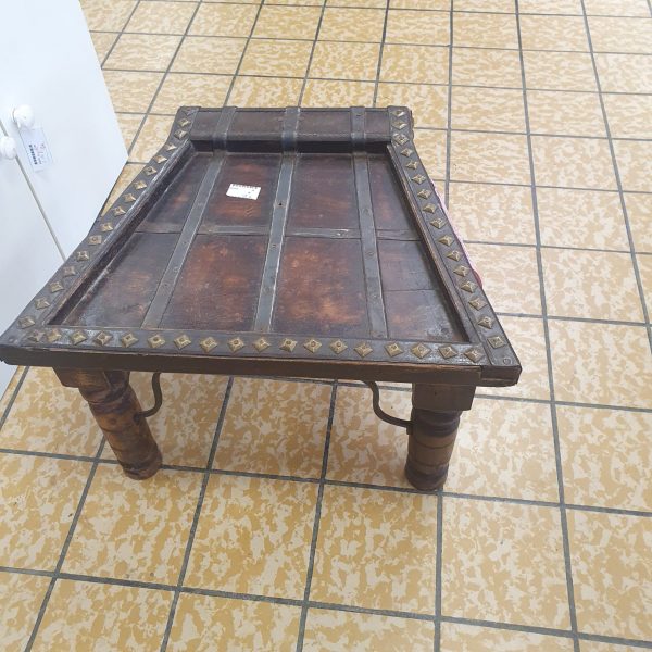 petite table (215) – Image 2
