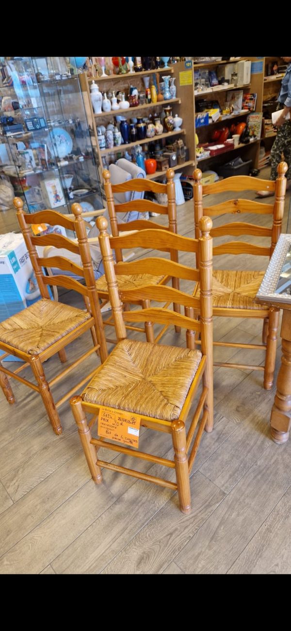 lot 4 chaises assise paille (6624).
