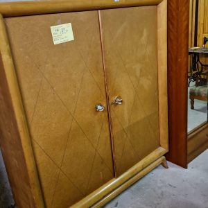ARMOIRE ANNEE 70 (11798)