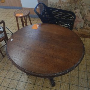 Table ronde (7414)