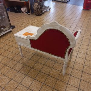 Petit meuble (11098)