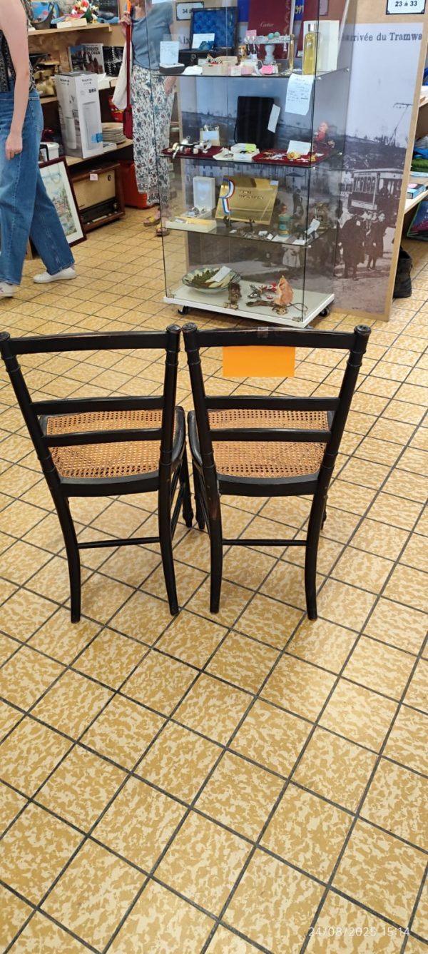 LOT CHAISES (8170) – Image 2