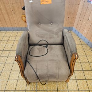 FAUTEUIL ELECTRIQUE (7414)