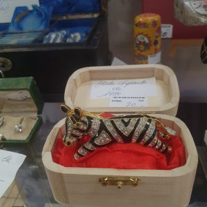Broche d’épaule 1980 (3862)