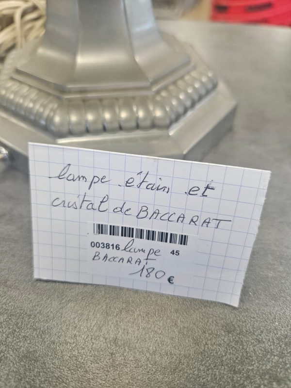 lampe Baccarat avec pied en étain (3816) – Image 2