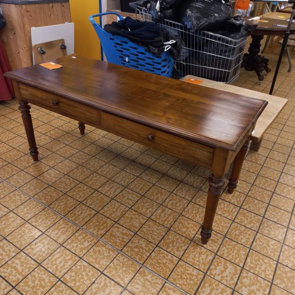 Bureau (11437)