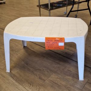 petite table blanche (8799).
