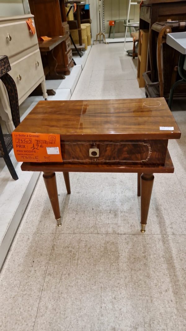 table de nuit (13509).