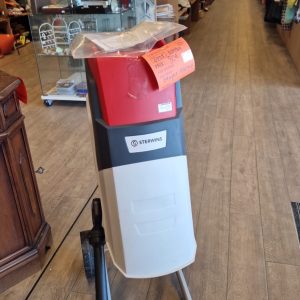 broyeur végétaux Sterwins (6938).