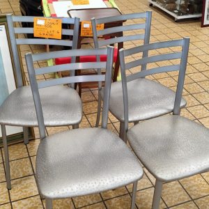 LOT 4 CHAISES (7757)