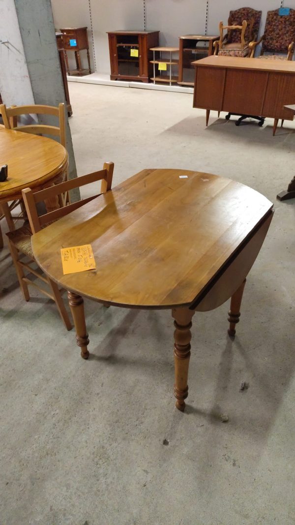 Table (SS5023)