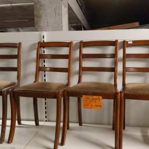 Lot 4 chaises (SS5023) 