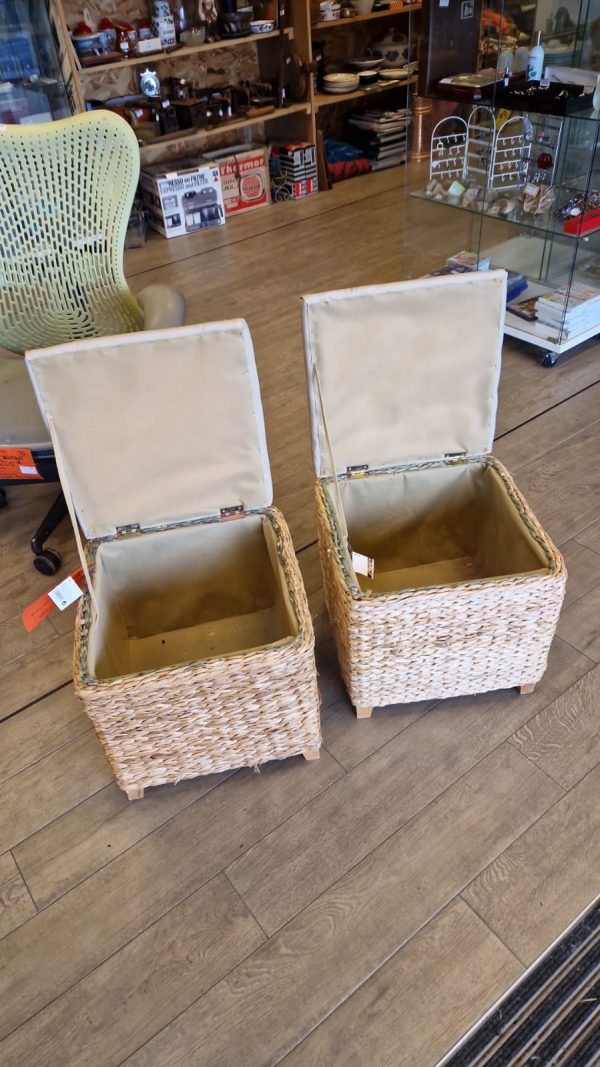 tabourets coffre (les 2). – Image 2