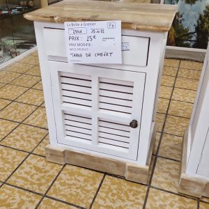 TABLE DE CHEVET (2541)