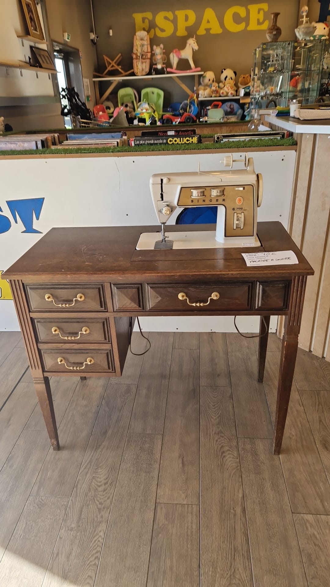 machine à coudre (3096).