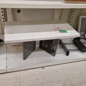 TABLE (10625)