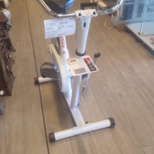 vélo appartement (2342).