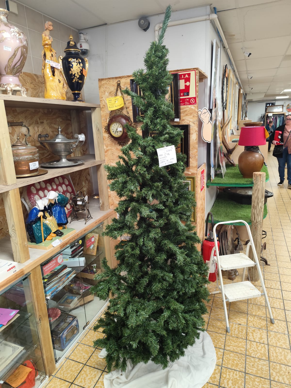 SAPIN DE NOEL 230CM (11732)