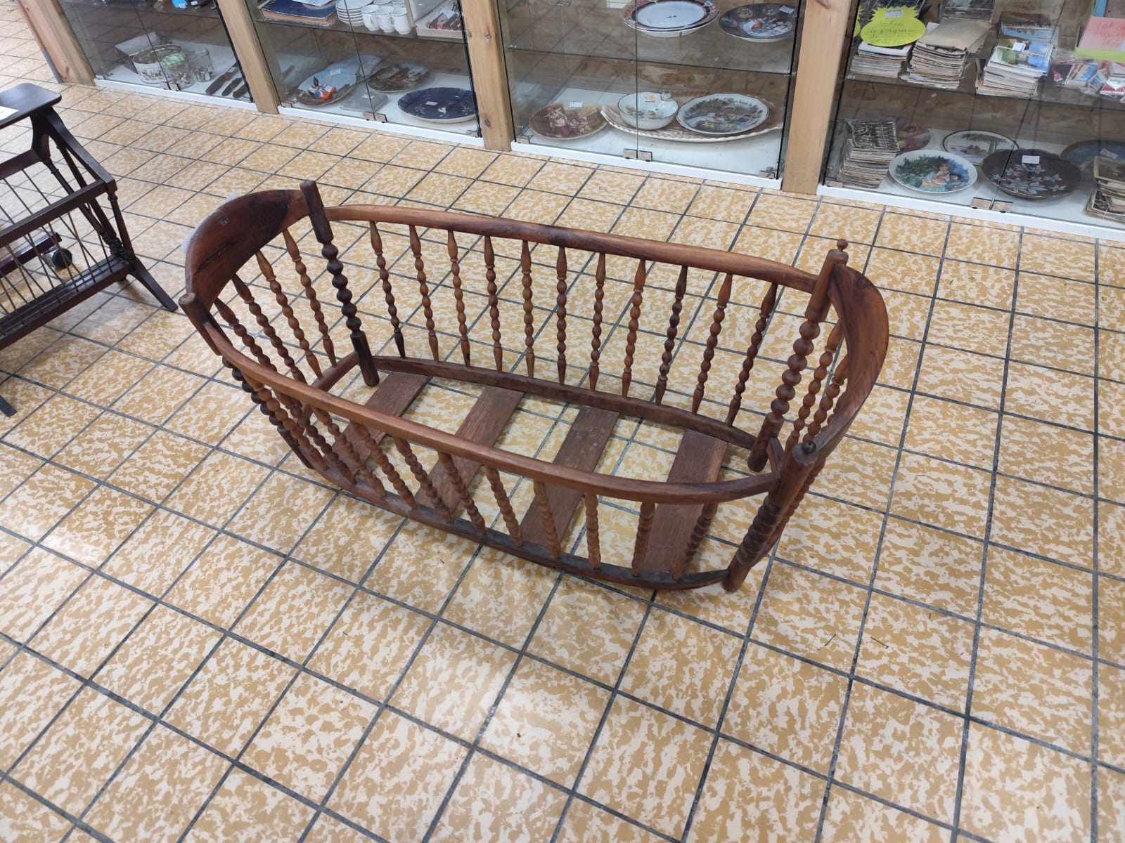 BERCEAU (7730) – Image 2