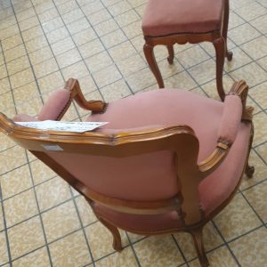 FAUTEUIL + TABOURET (10530)