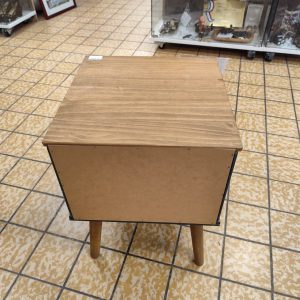 TABLE DE NUIT  (4873)