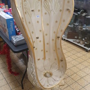 MEUBLE D&rsquo;ANGLE MODELE ITALIEN (12090)