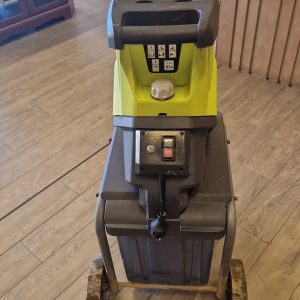 broyeur Ryobi (13524).