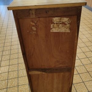 MEUBLE CLASSEUR A RESTAURER (3982)