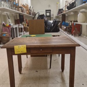 TABLE AVEC 1 TIROIR (VM7940)