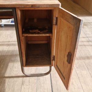 bureau école (2830).