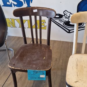 chaise marron (12331).
