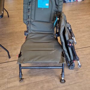 FAUTEUIL PLIABLE KAKI (2020), (UNITÉ)